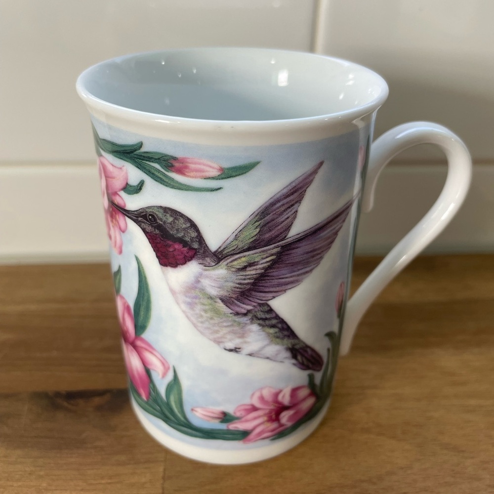 🌸Flowers Inc. Balloons Dainty Hummingbird Coffee Tea Mug Vintage 12 Oz.🌸